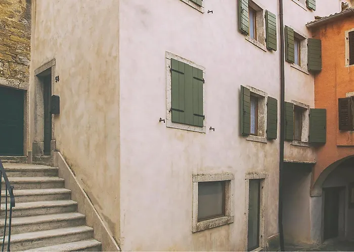 Lovely In With Wifi Lägenhet